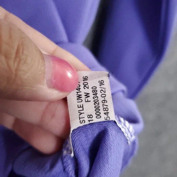 Under Armour Shirt Womens Medium Golf 1/4 Zip Pullover Heathered Purple Heatgear - Picture 7 of 16